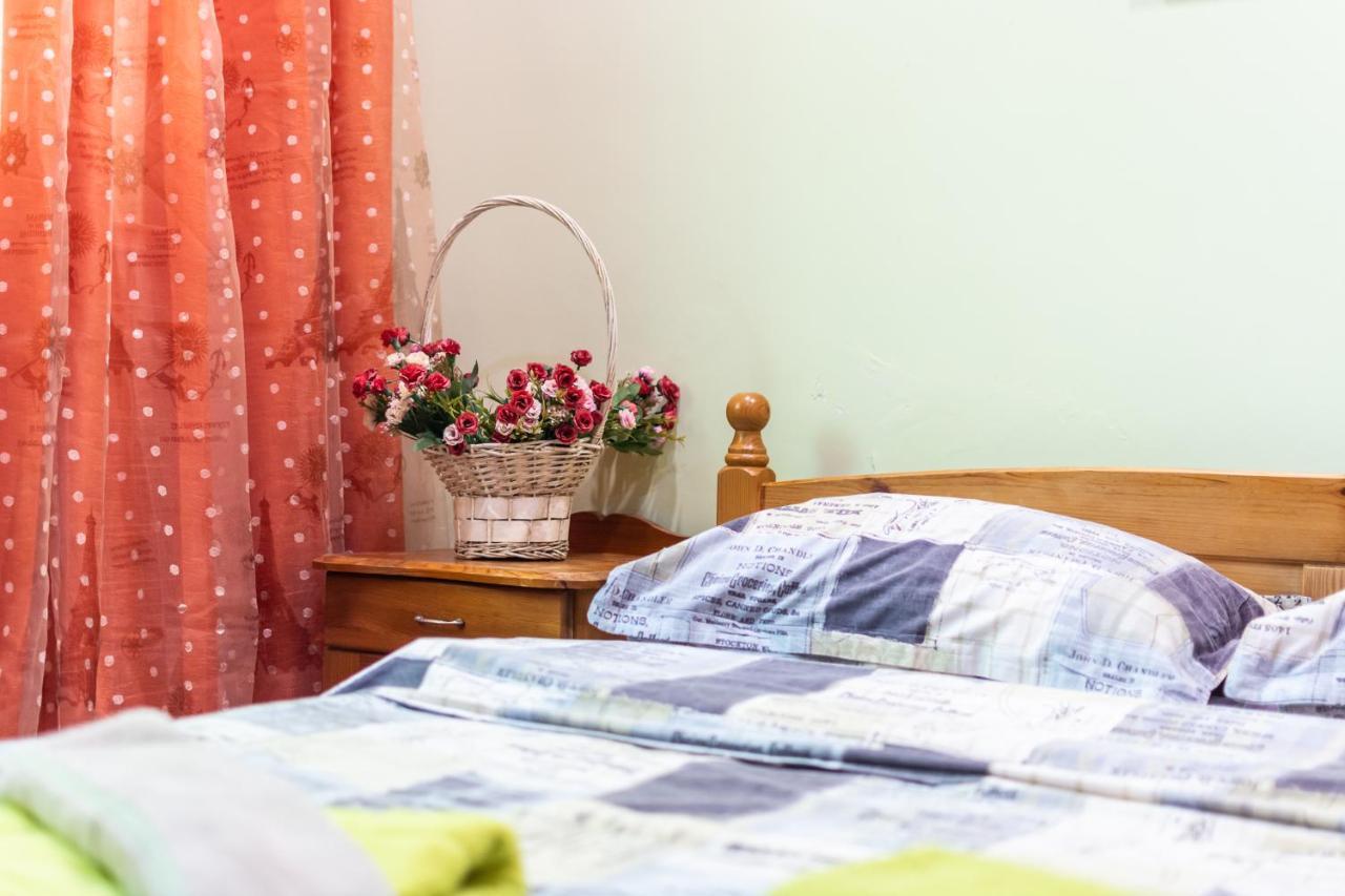 Barcelona Colorful Central Studio W Green Backyard София Екстериор снимка